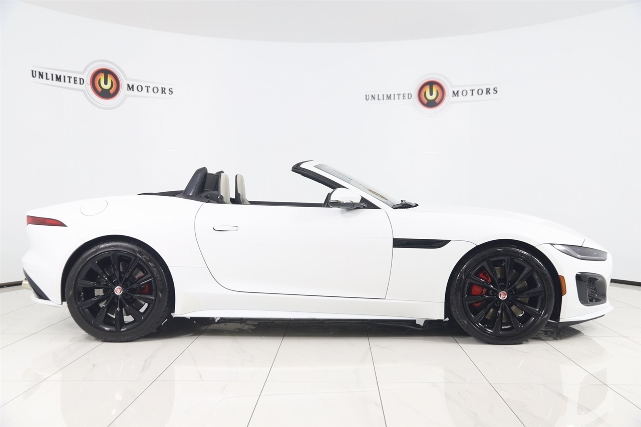 Jaguar F-Type  2022