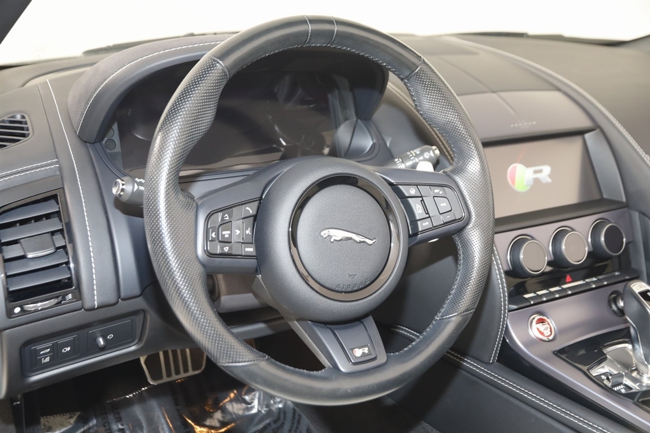 Jaguar F-Type  2022