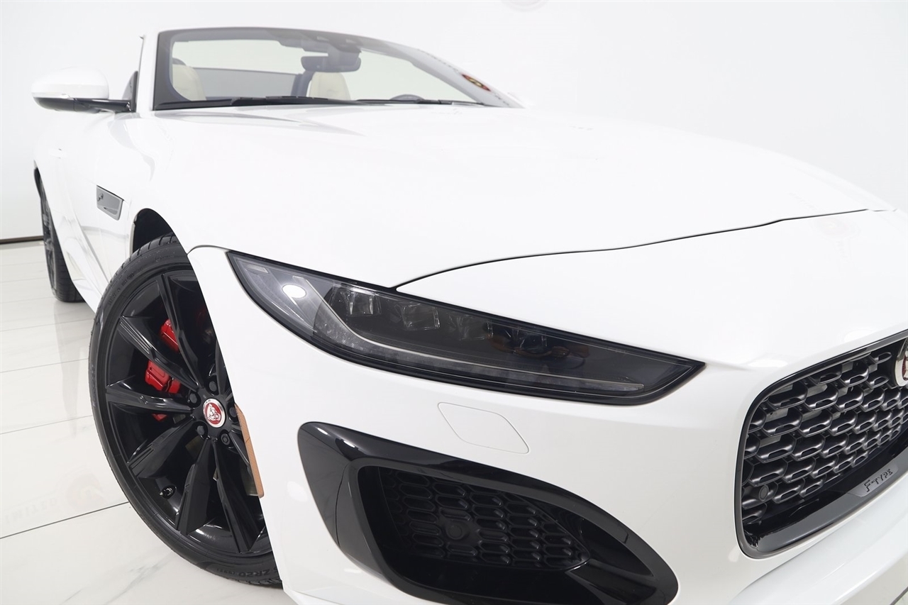 Jaguar F-Type  2022