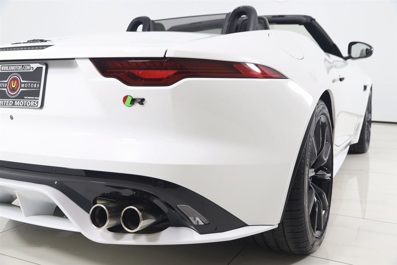 Jaguar F-Type  2022