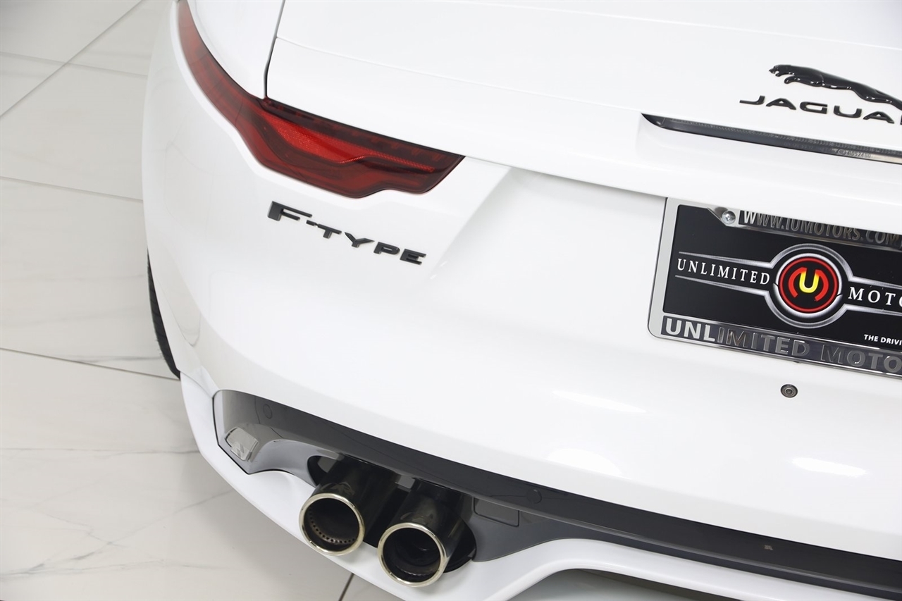 Jaguar F-Type  2022