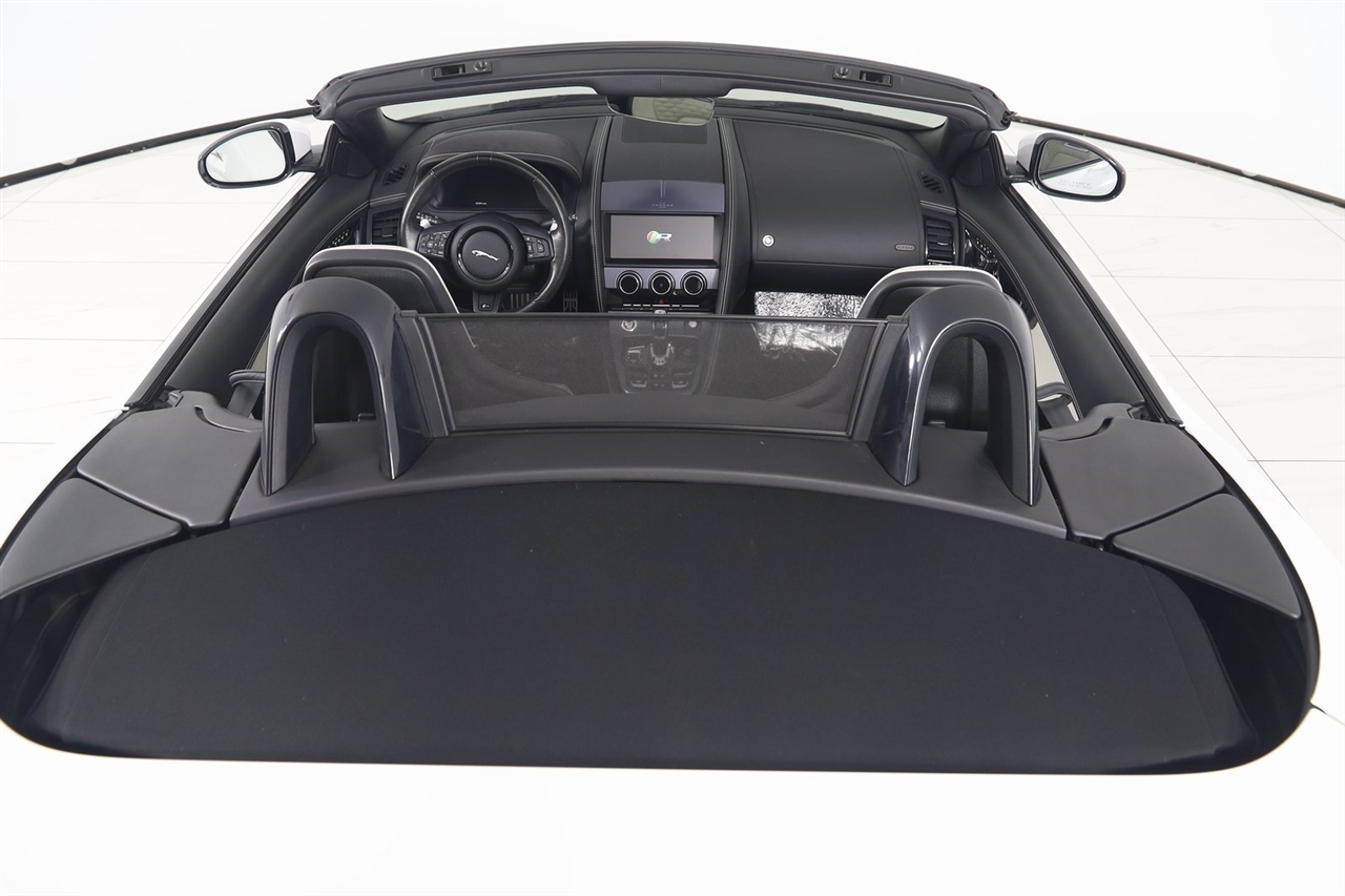 Jaguar F-Type  2022