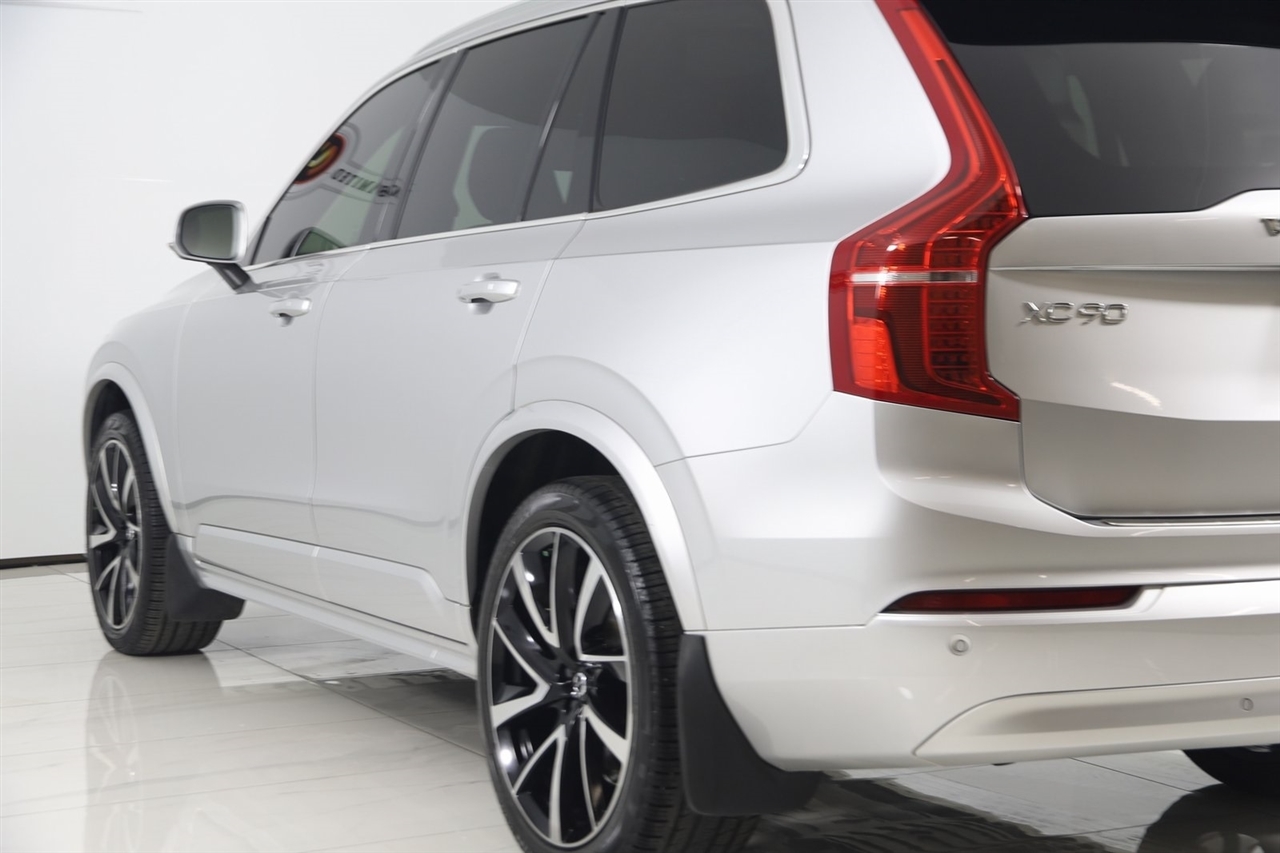 Volvo XC90  2022