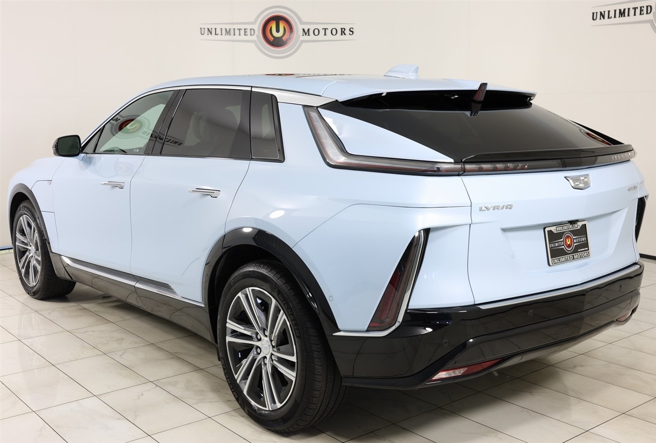 Cadillac Lyriq  2024