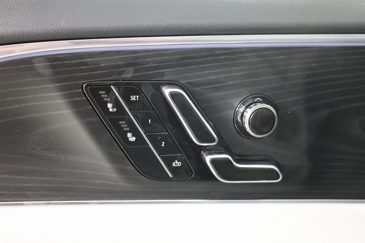 Cadillac Lyriq  2024