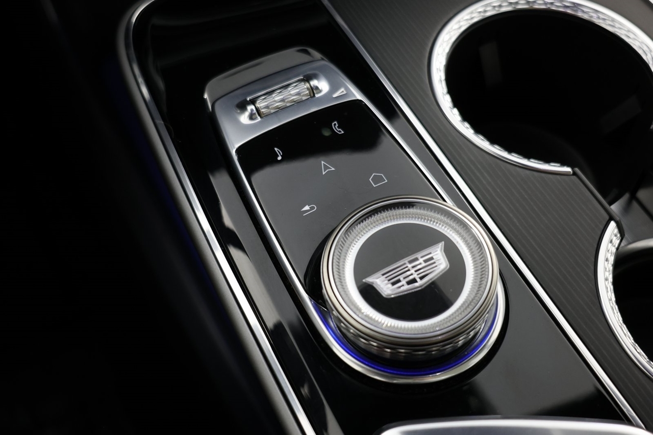 Cadillac Lyriq  2024