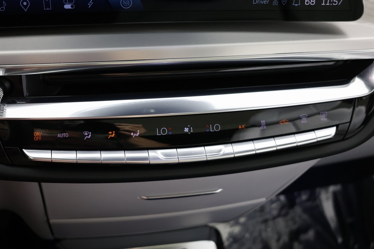 Cadillac Lyriq  2024