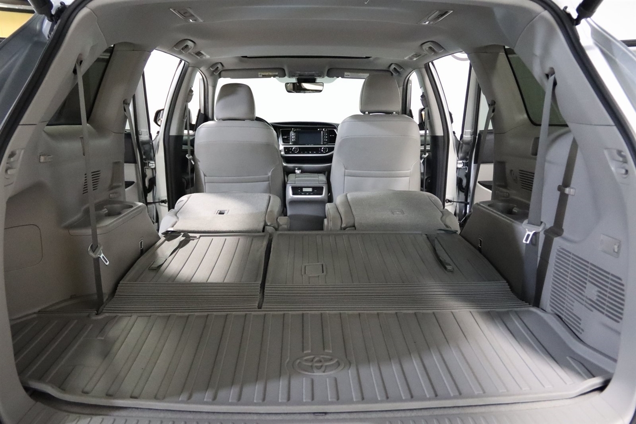 Toyota Highlander  2019