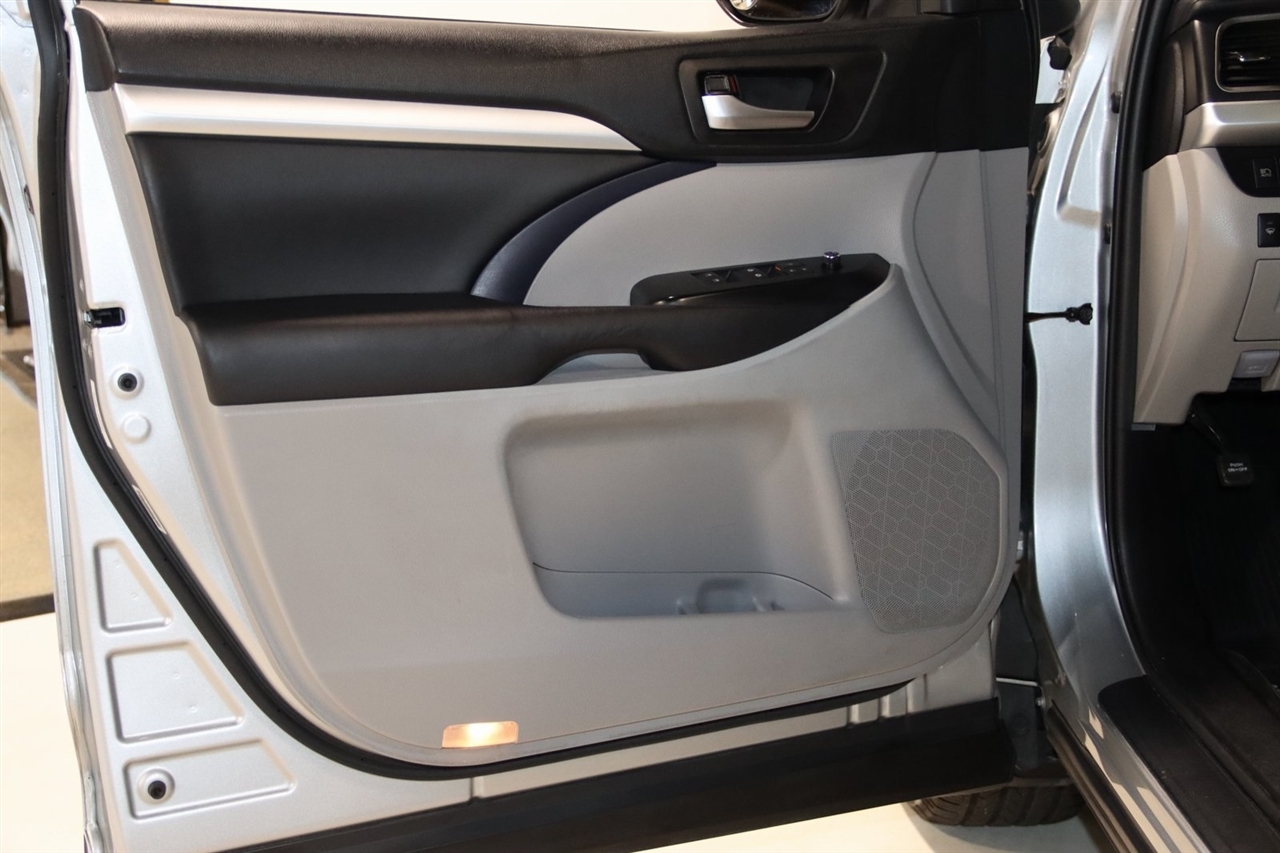 Toyota Highlander  2019