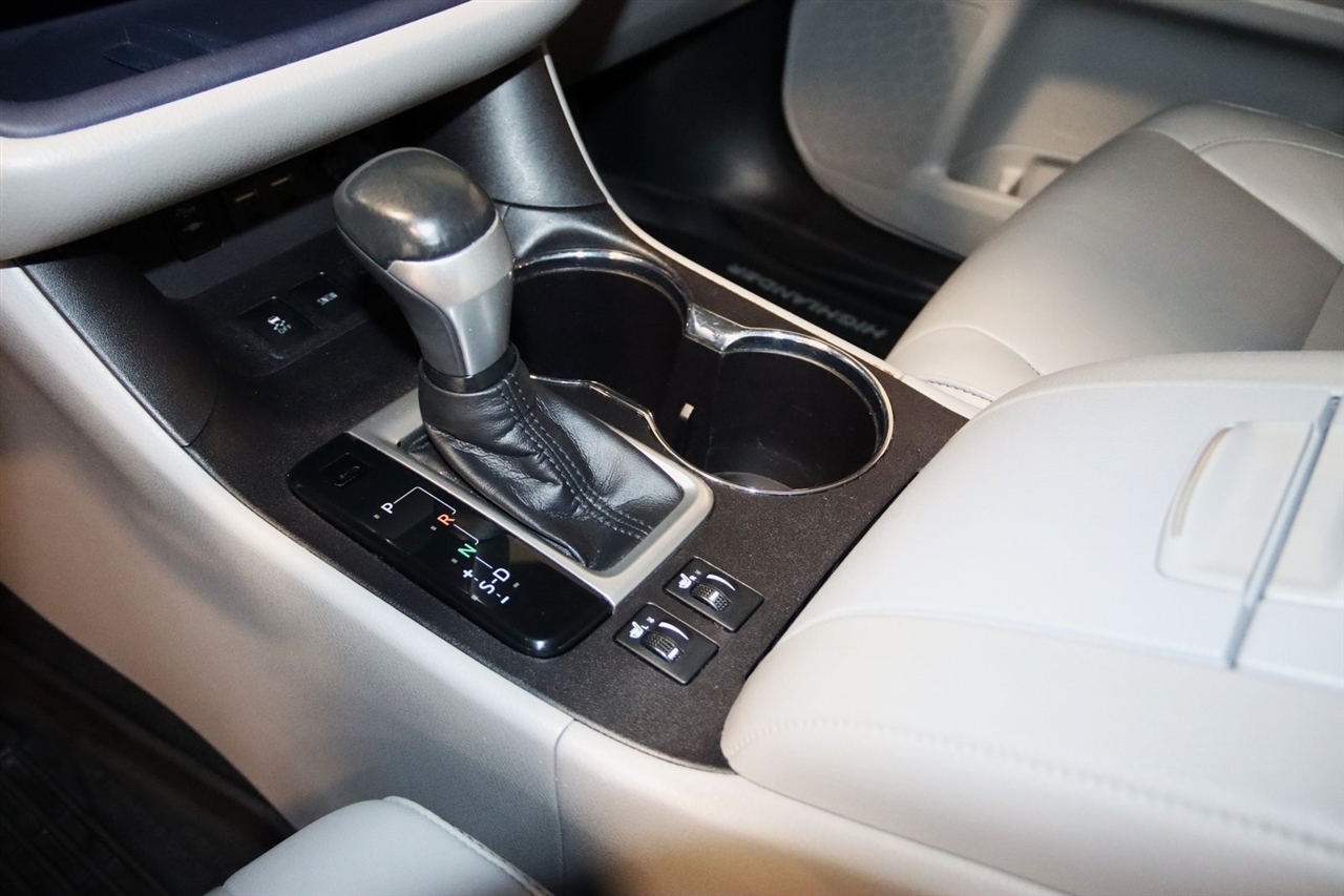 Toyota Highlander  2019