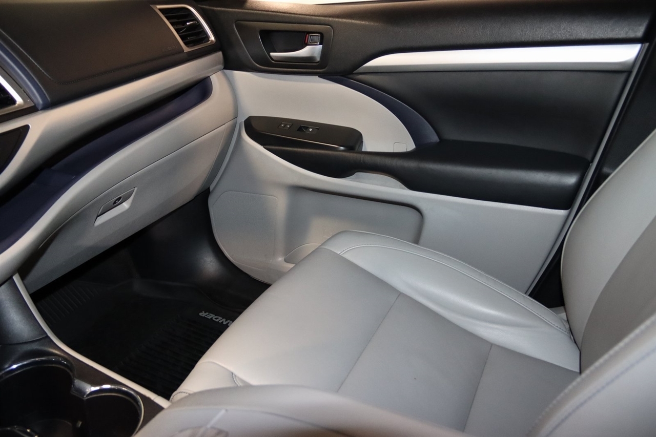 Toyota Highlander  2019