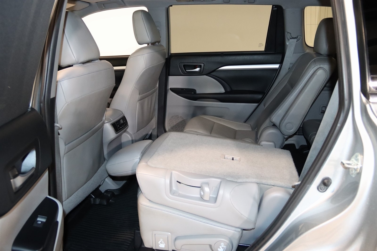 Toyota Highlander  2019