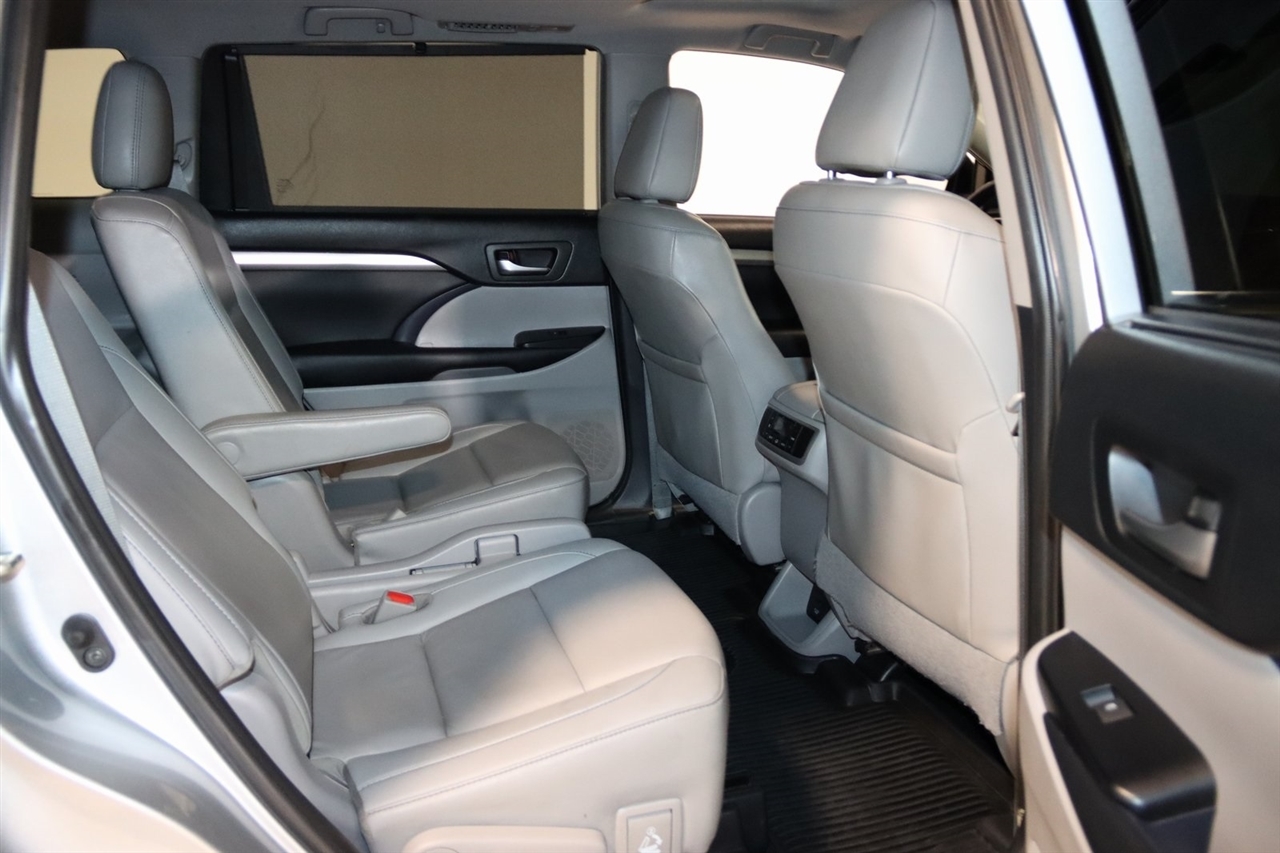 Toyota Highlander  2019