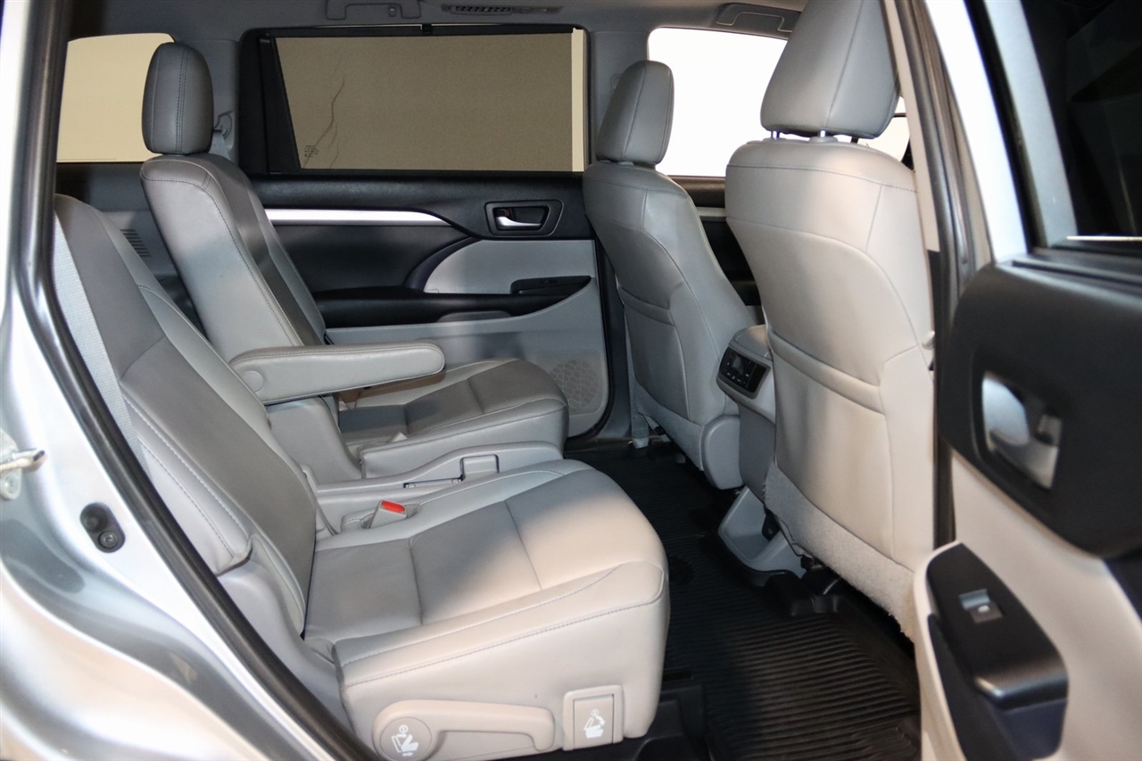 Toyota Highlander  2019