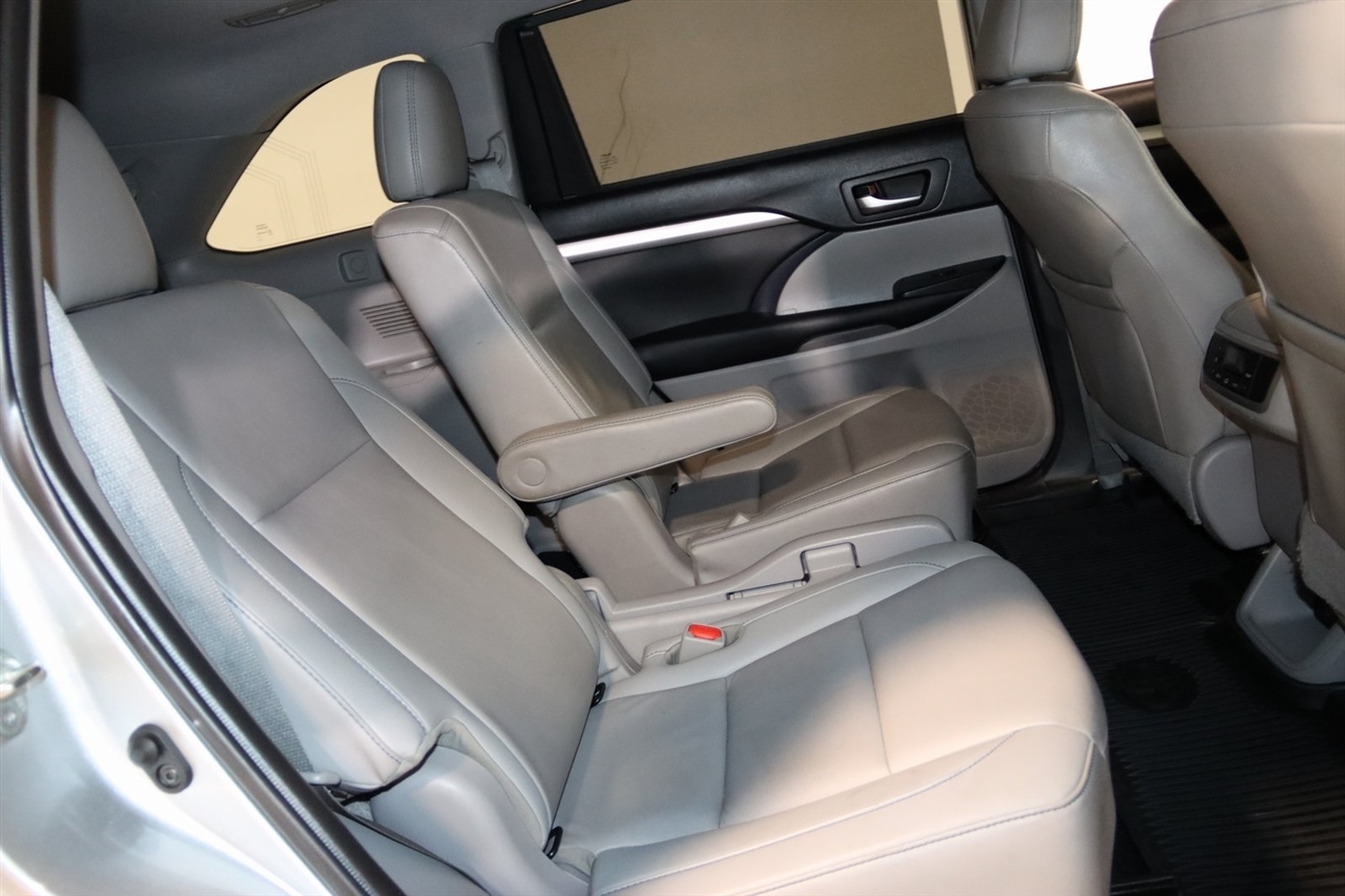 Toyota Highlander  2019