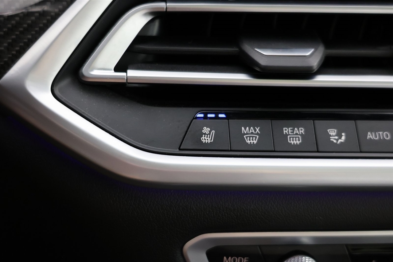 BMW X5  2023