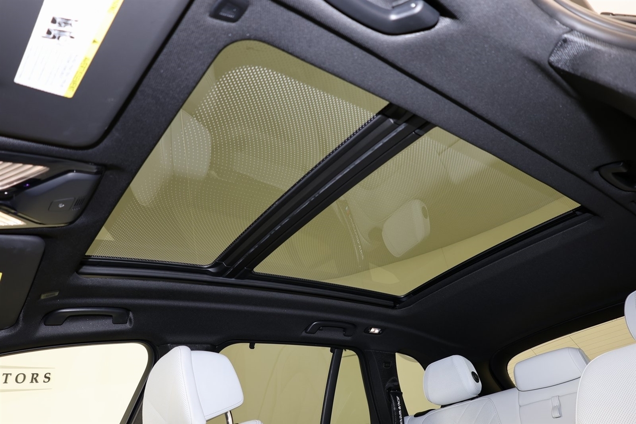 BMW X5  2023