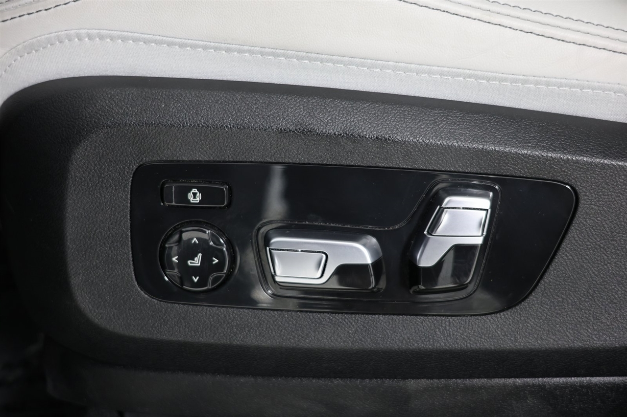 BMW X5  2023
