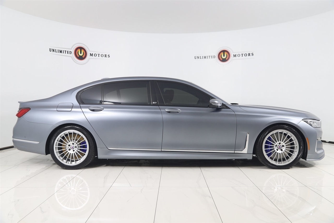BMW Alpina B7  2022