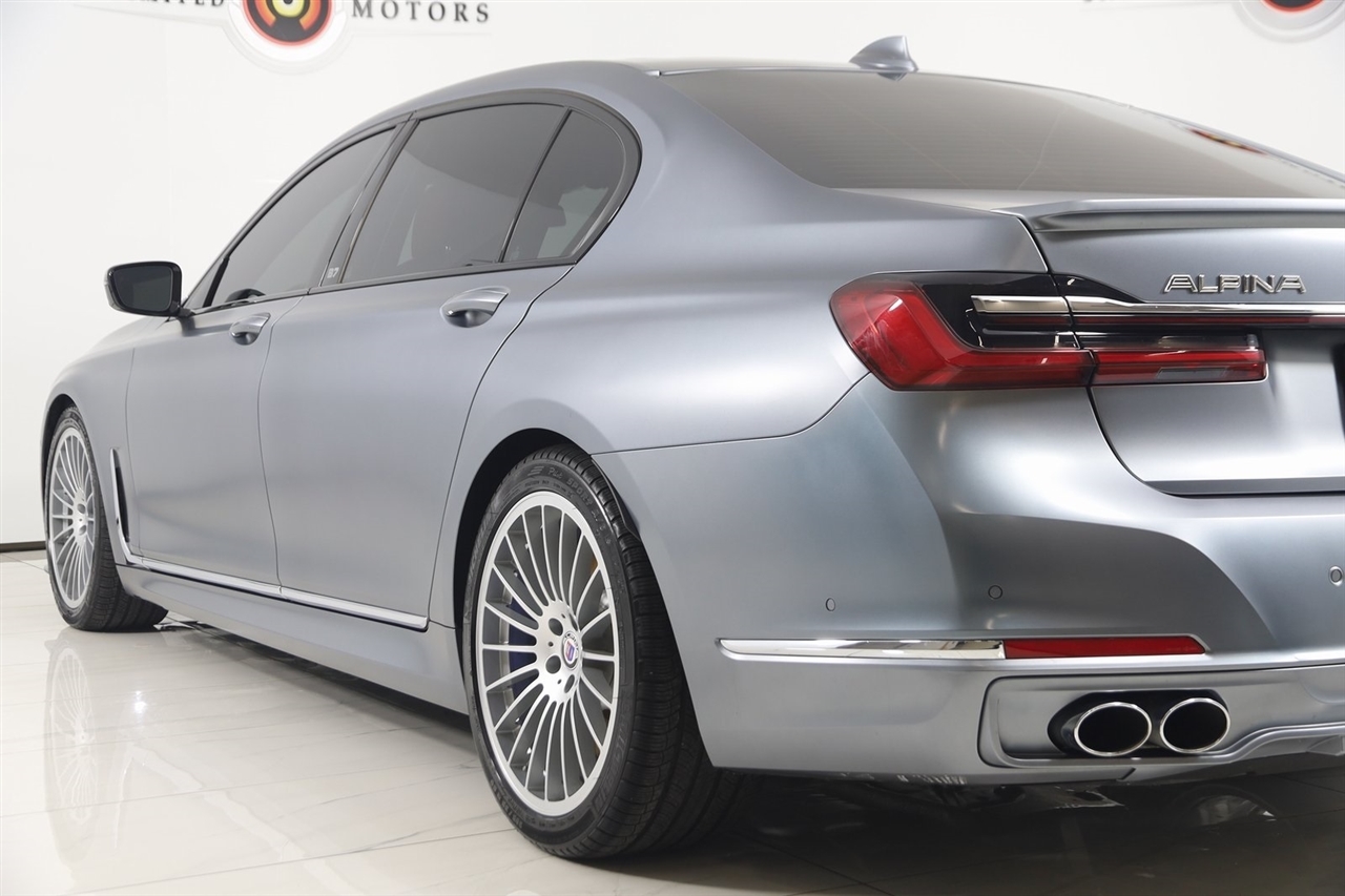 BMW Alpina B7  2022