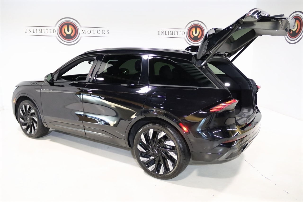 Lincoln Nautilus  2024