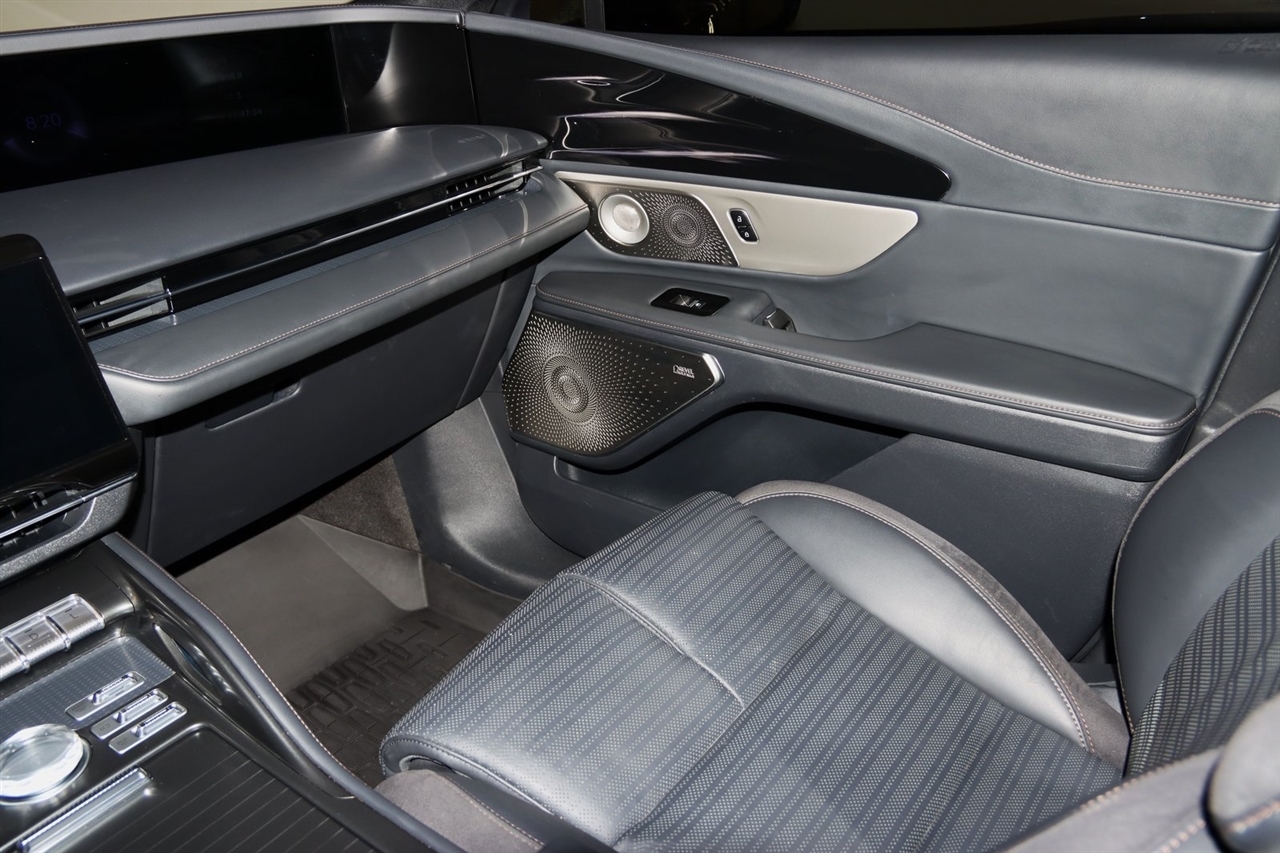 Lincoln Nautilus  2024