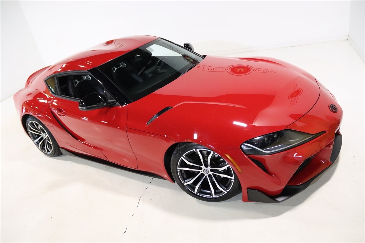 Toyota GR Supra  2021