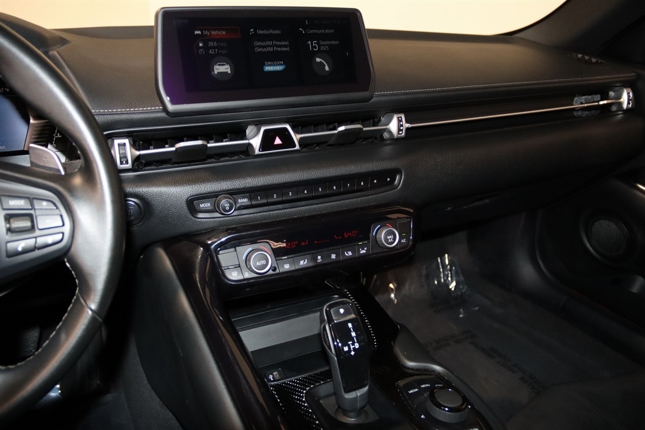 Toyota GR Supra  2021