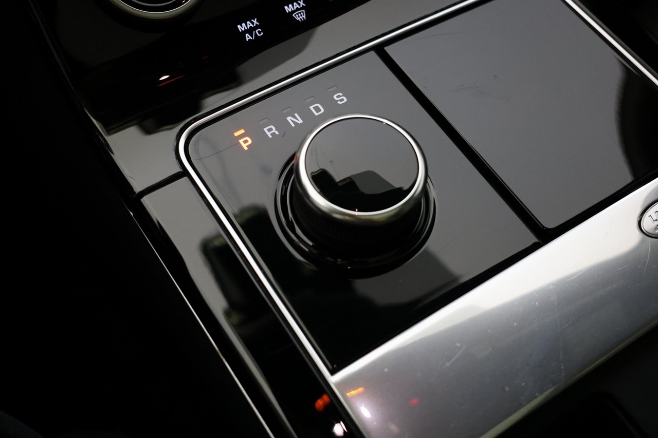 Land Rover Range Rover Velar  2020