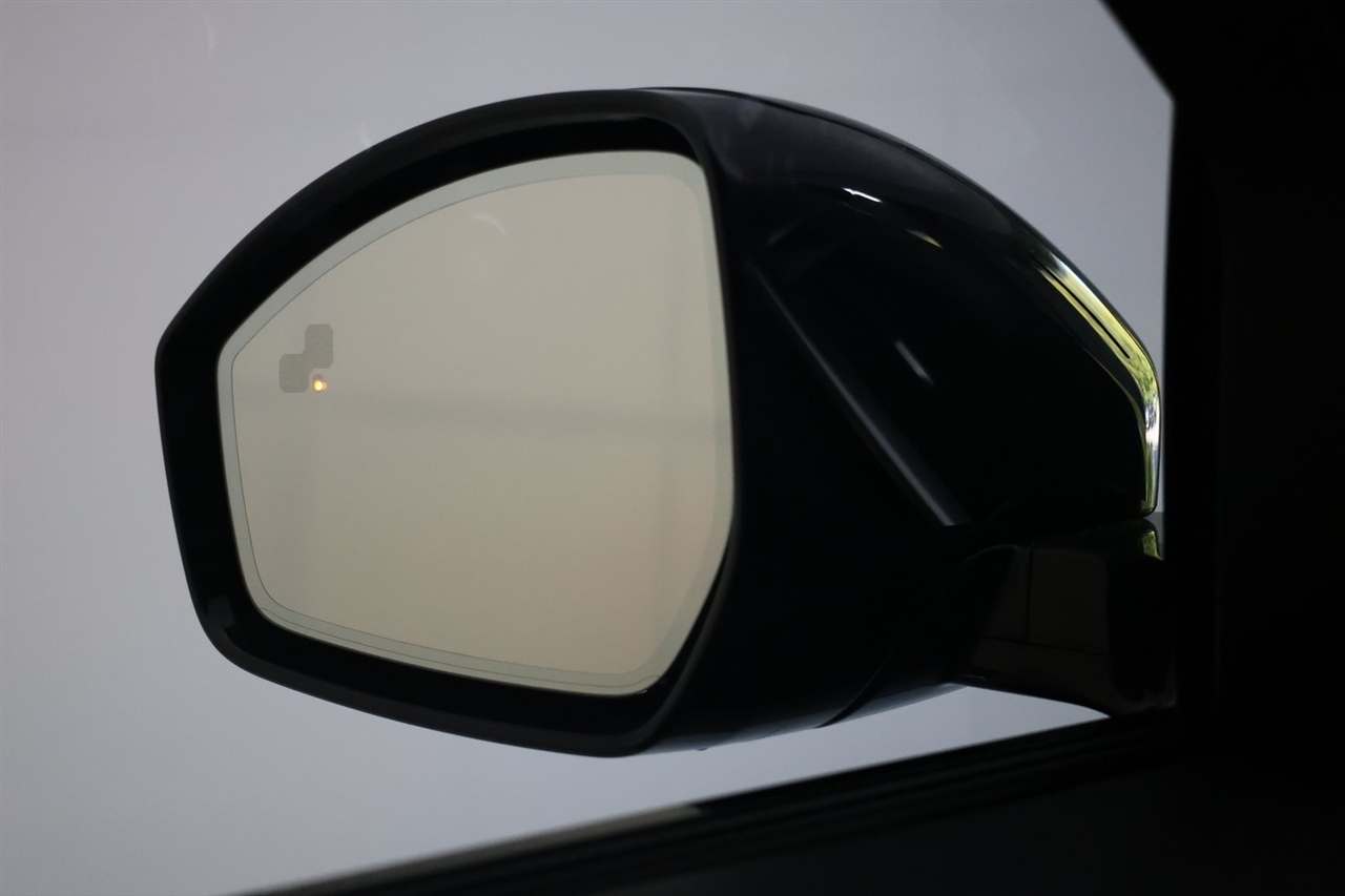 Land Rover Range Rover Velar  2020