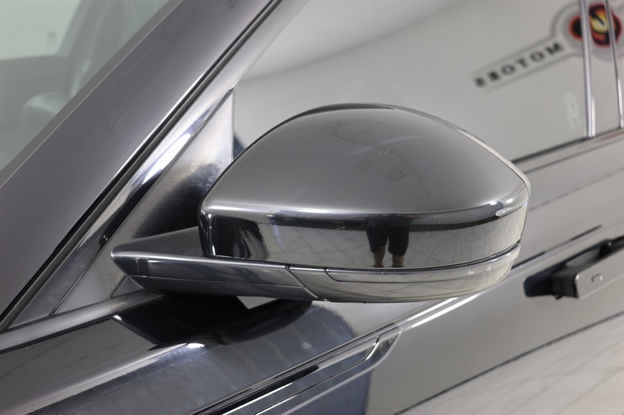 Land Rover Range Rover Velar  2020