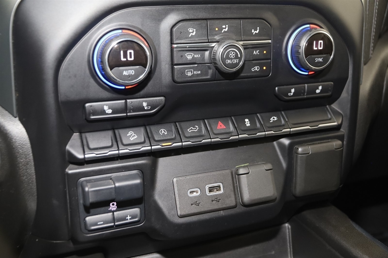 Chevrolet Silverado 1500  2021