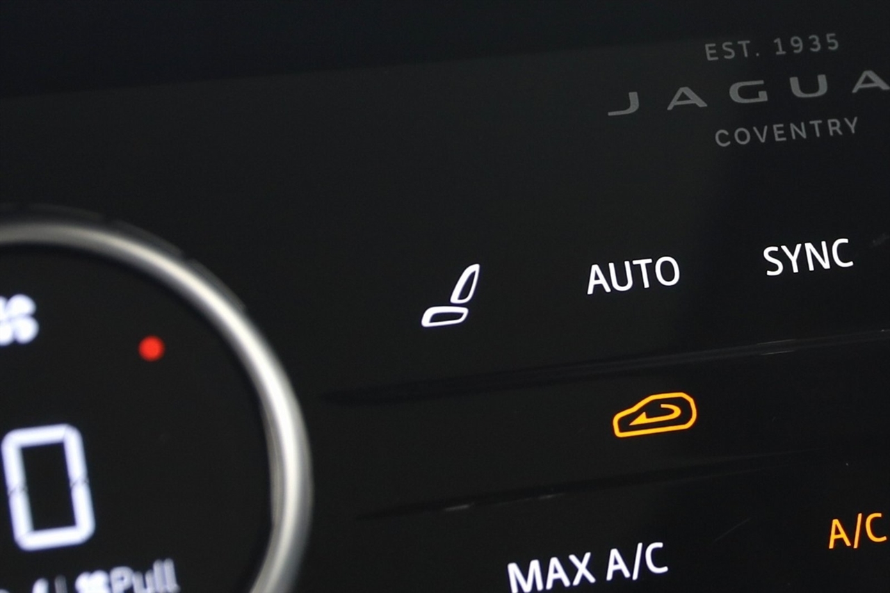 Jaguar XF-Series  2024