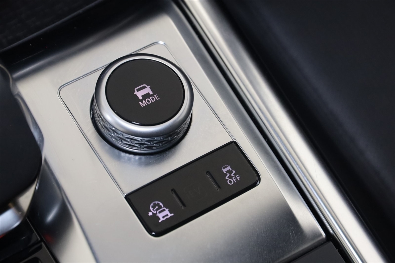 Jaguar XF-Series  2024