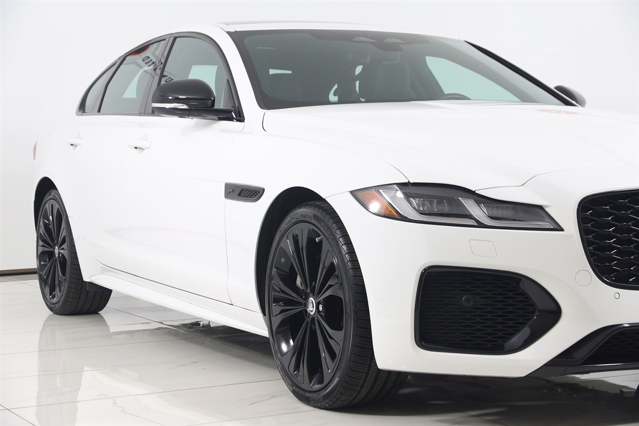 Jaguar XF-Series  2024