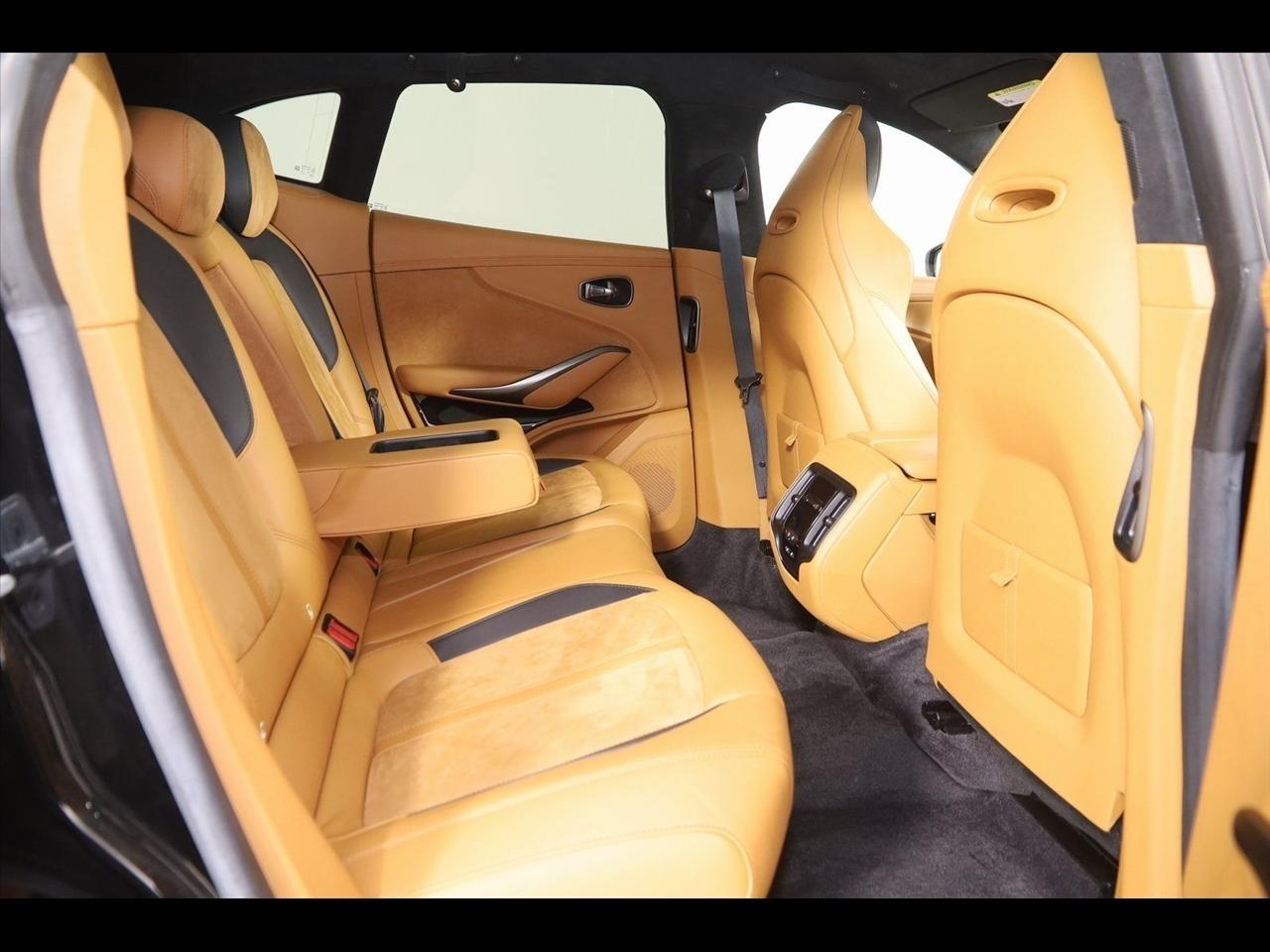 2023 Aston Martin DBX AM8