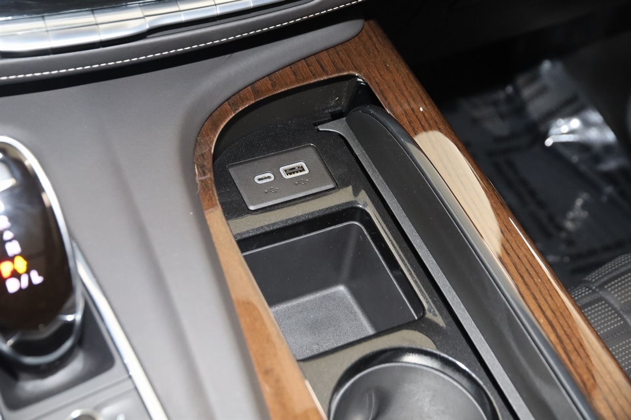 Cadillac Escalade  2021