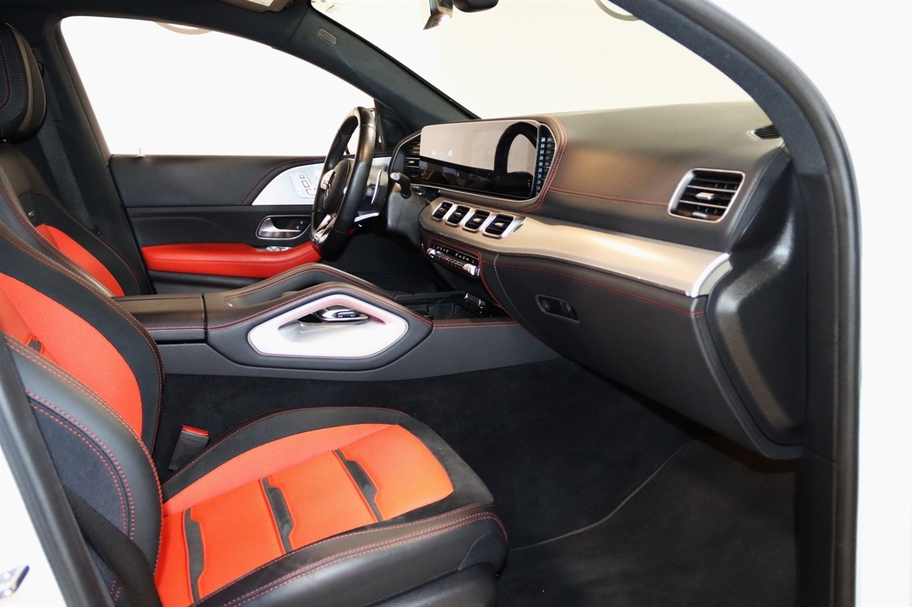 Mercedes-Benz GLE-Class  2022