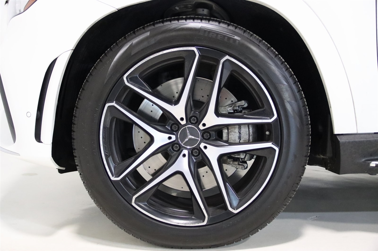 Mercedes-Benz GLE-Class  2022