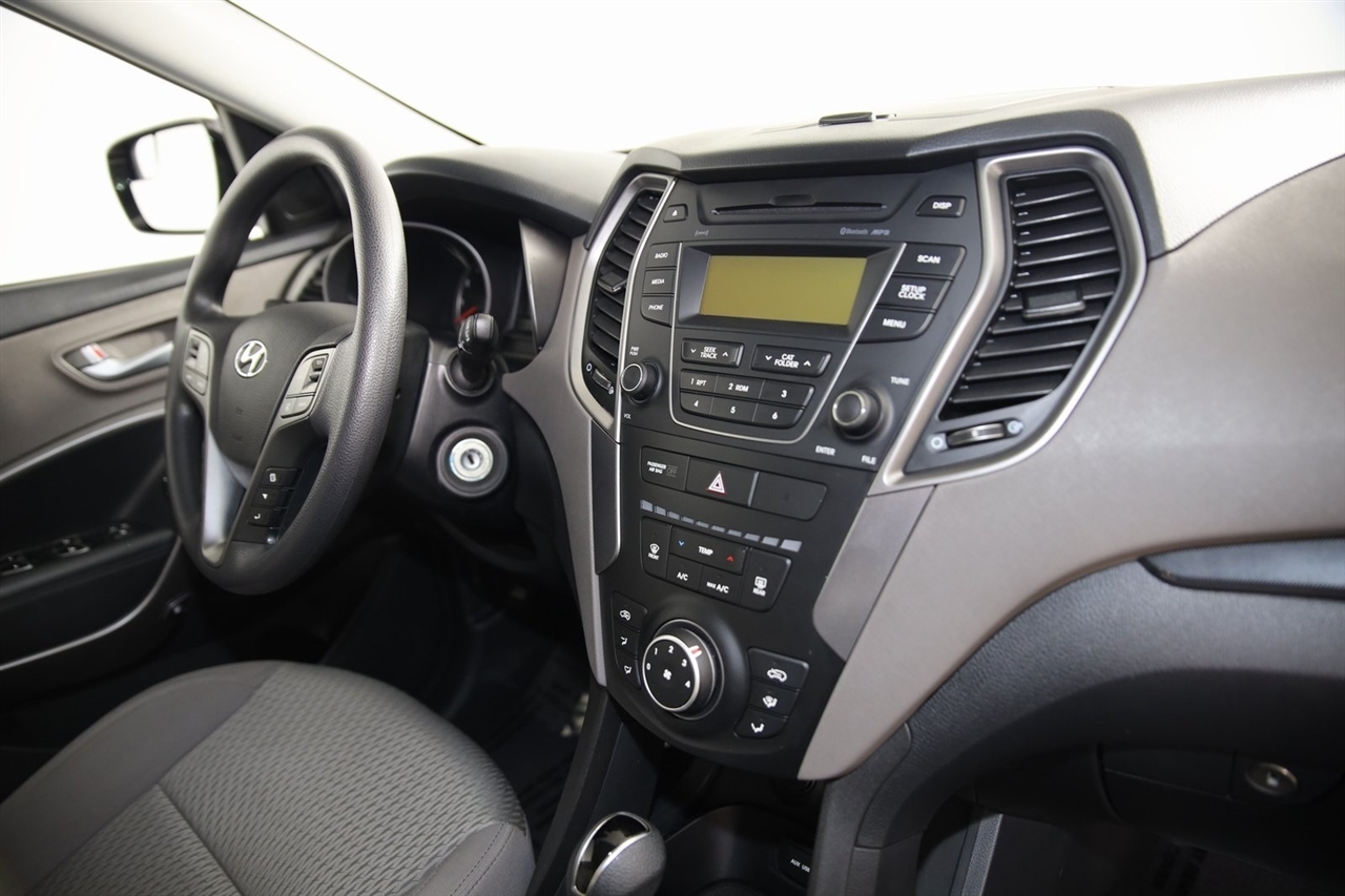 Hyundai Santa Fe  2015