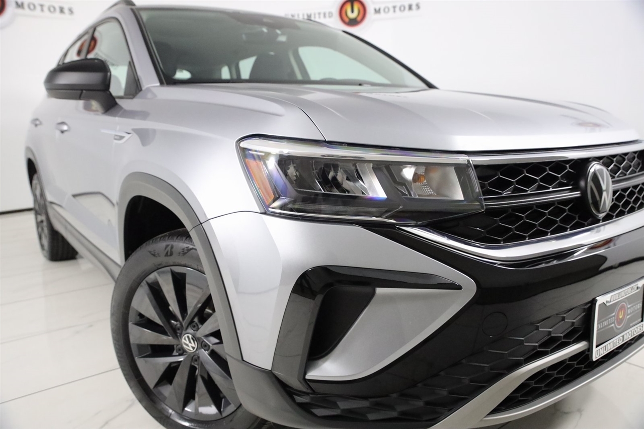 Volkswagen Taos  2024