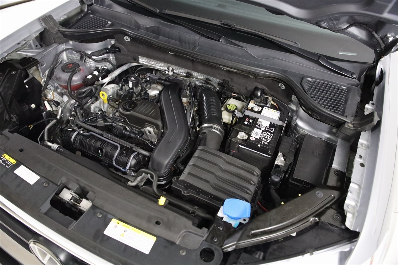 Volkswagen Taos  2024