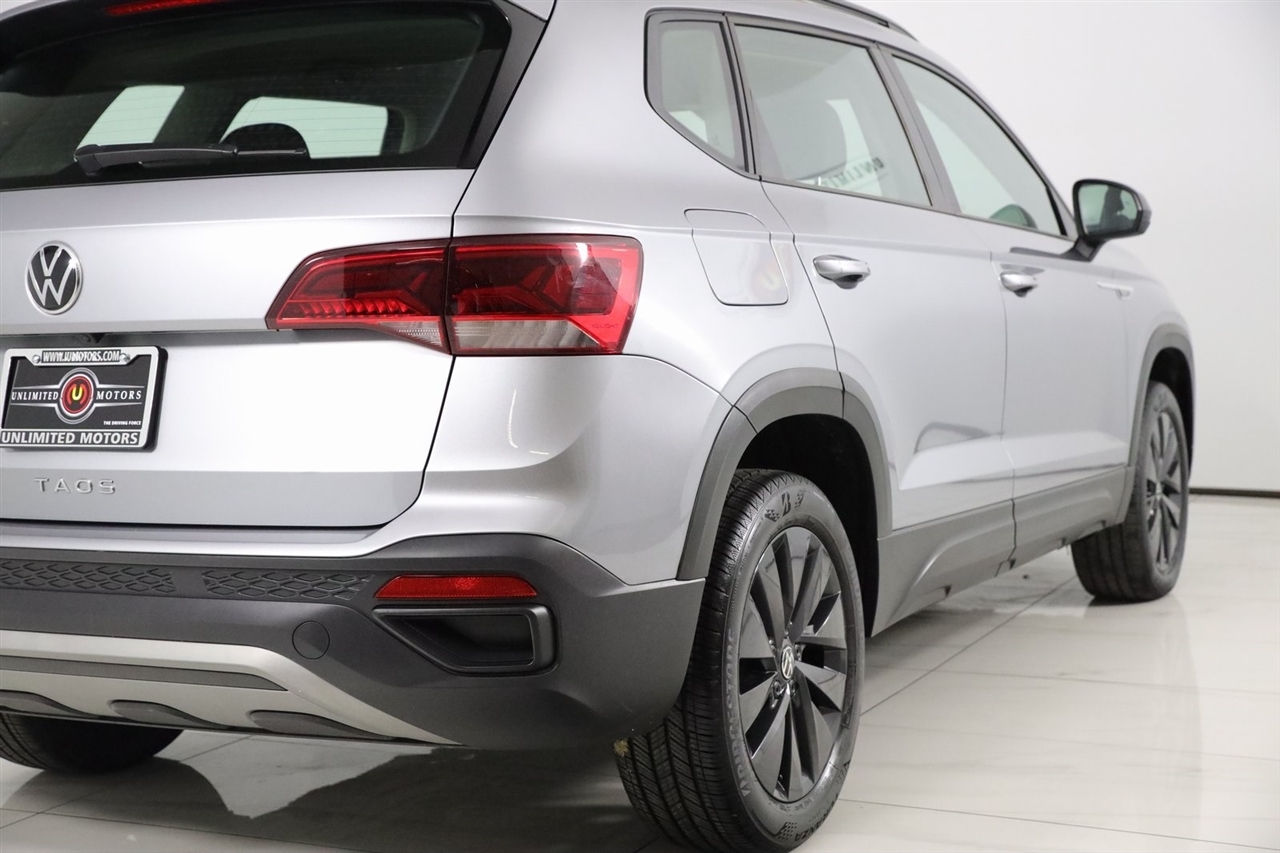 Volkswagen Taos  2024