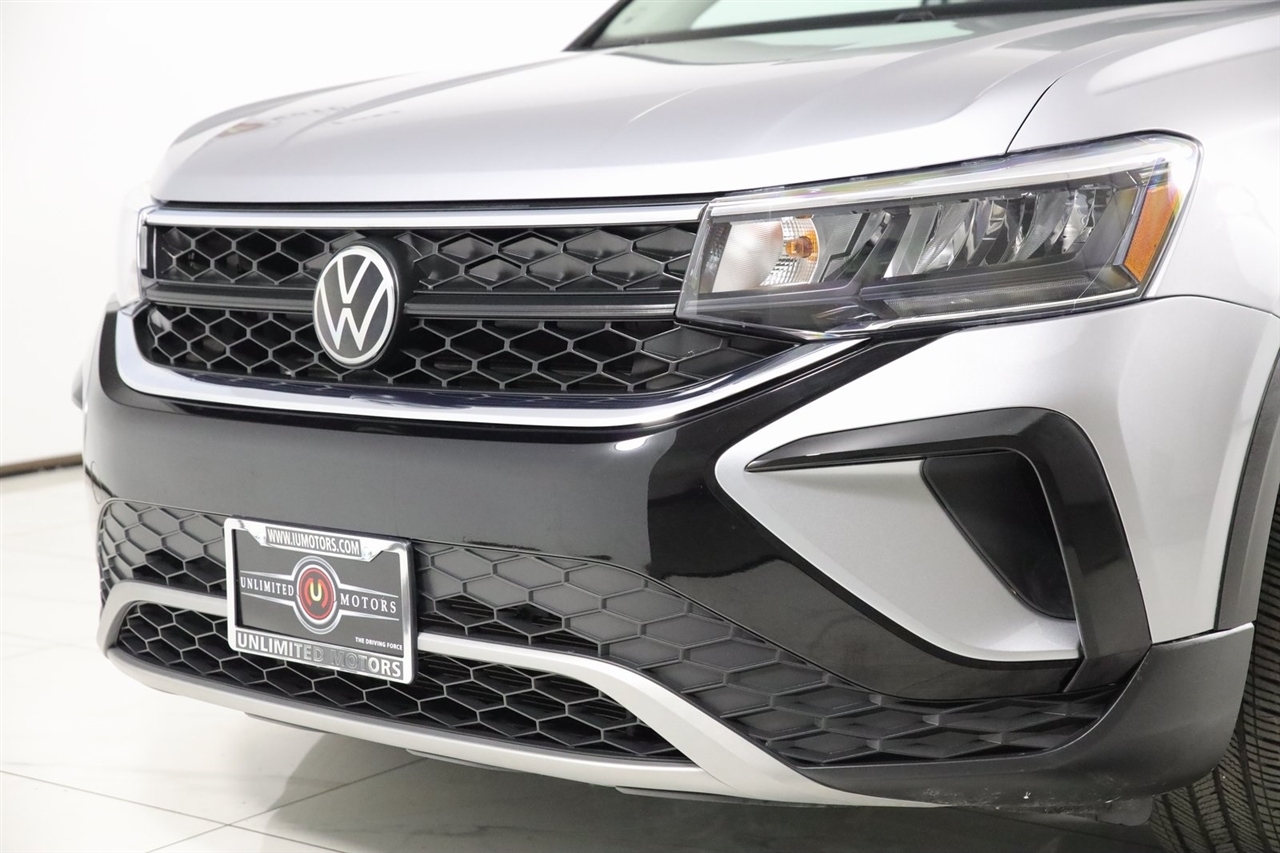 Volkswagen Taos  2024