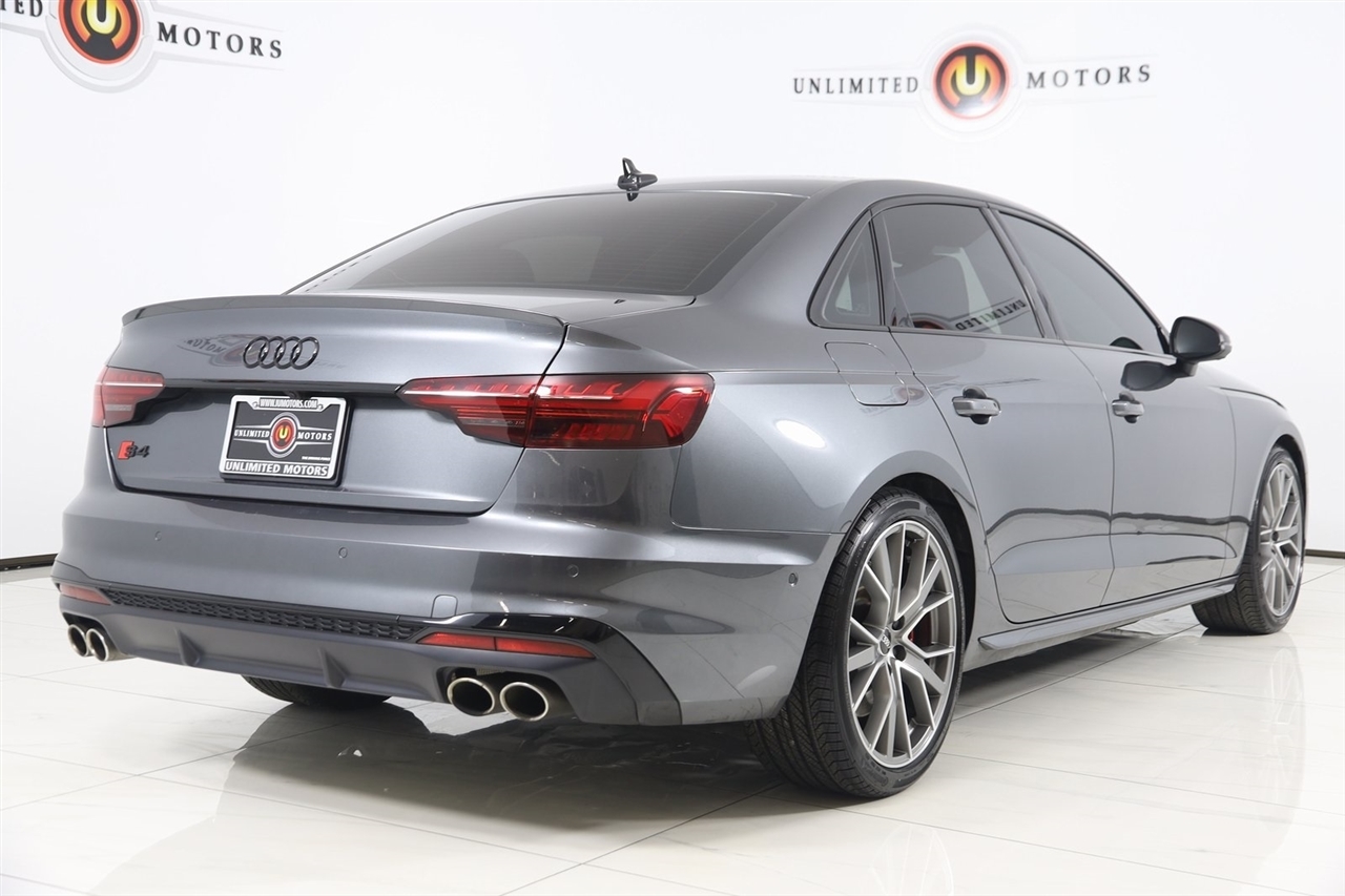 Audi S4  2022