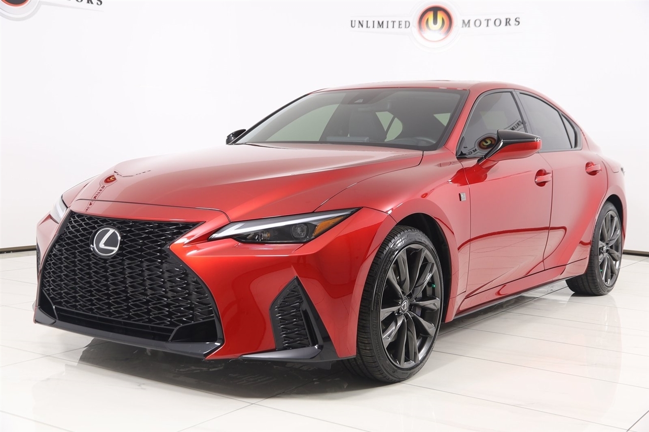 Lexus IS  2025