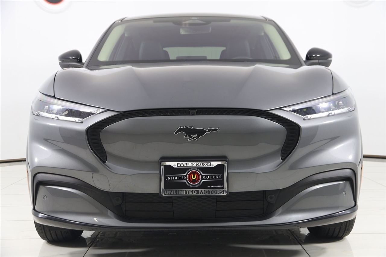 Ford Mustang Mach-E  2023