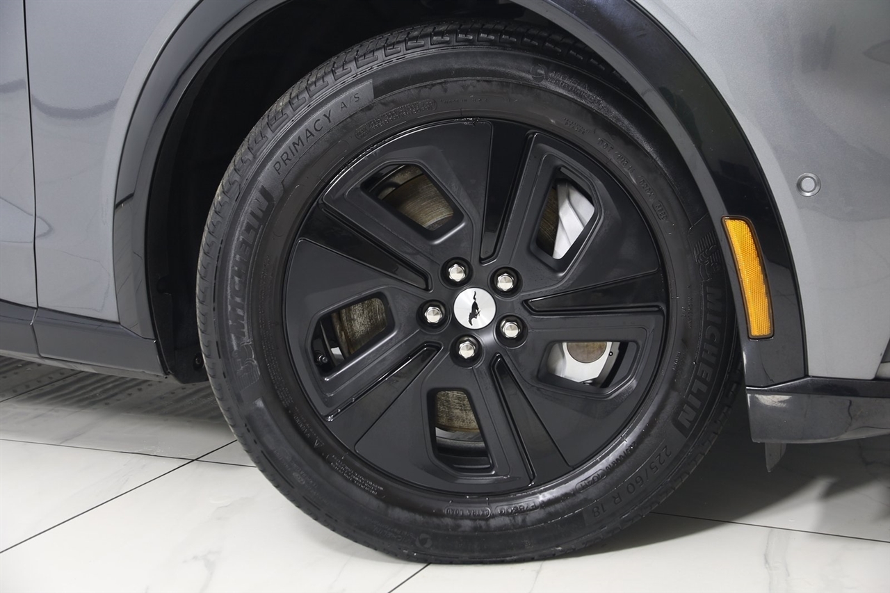 Ford Mustang Mach-E  2023