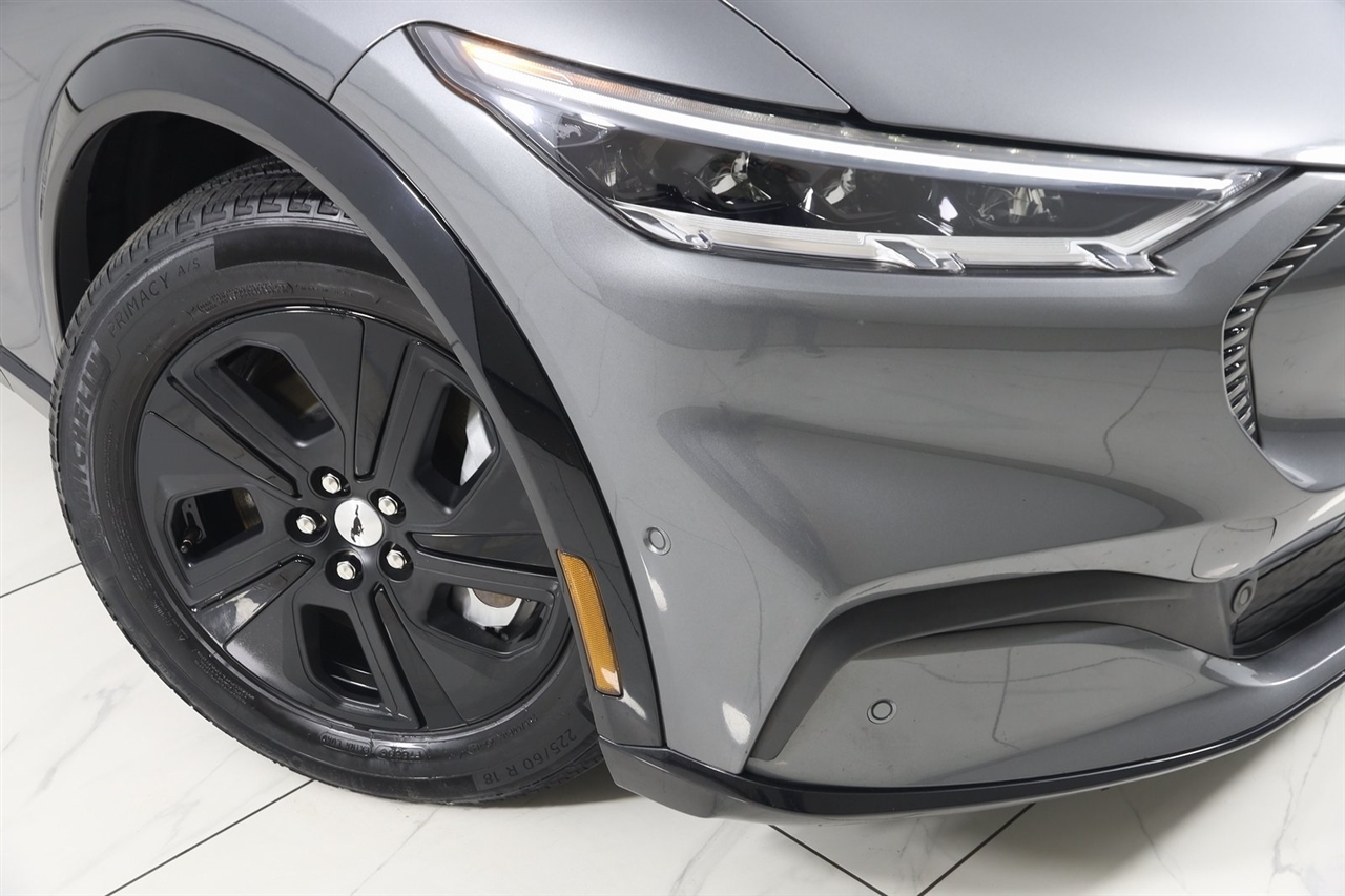 Ford Mustang Mach-E  2023