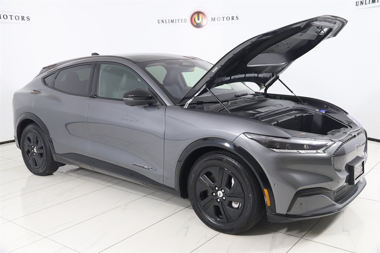 Ford Mustang Mach-E  2023
